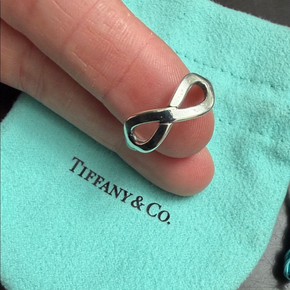Tiffany & Co. Silver Infinity Ring - Picture 3 of 6
